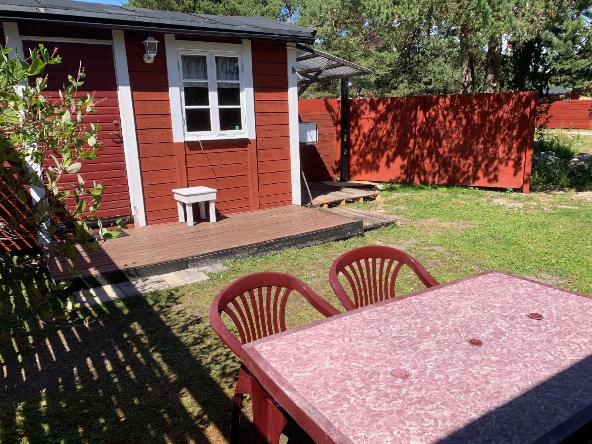 Nissevikens Stugby Villa Havdhem Exterior photo
